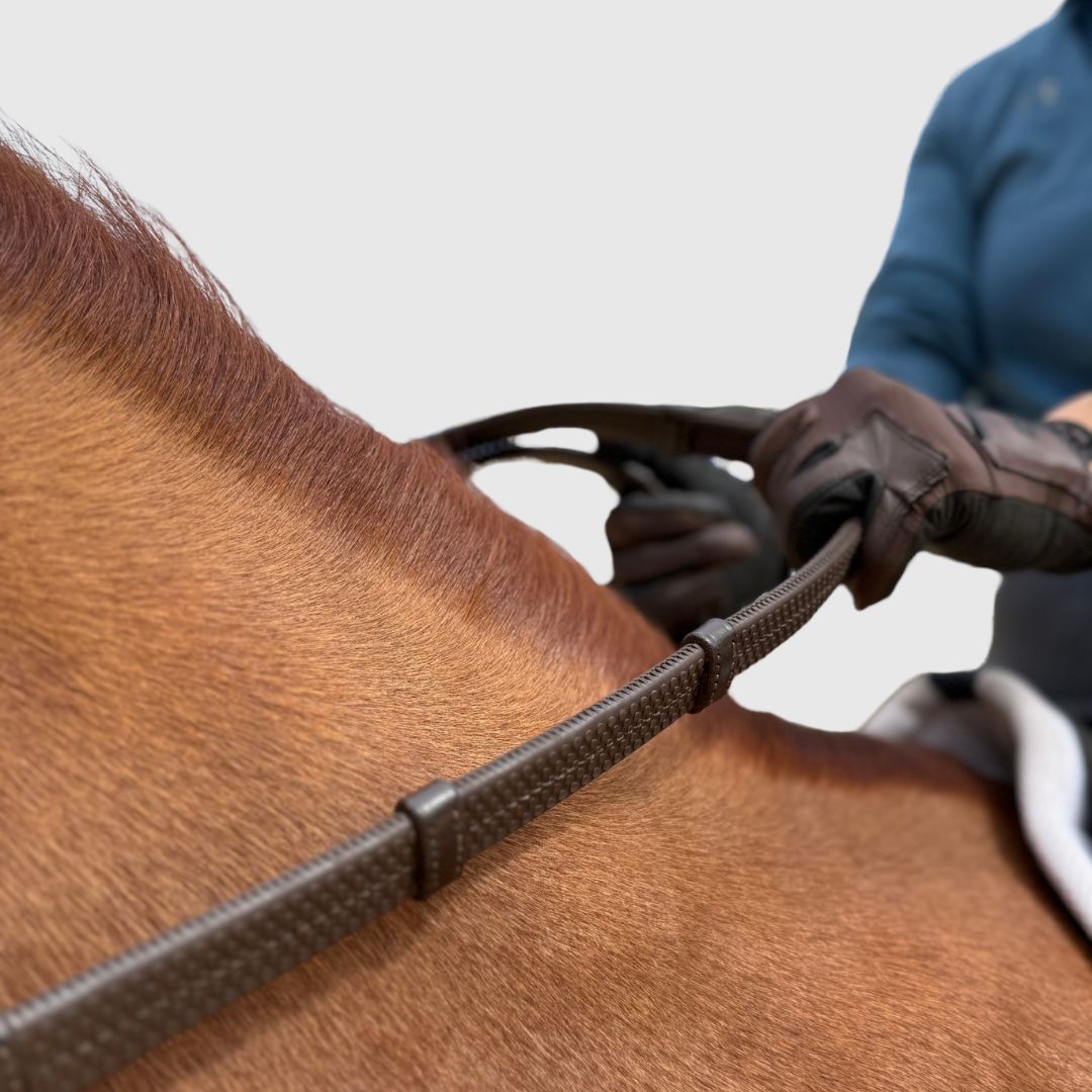 Super Grip Reins -Heavy Rubber Rein for Ultimate Grip- Hand Stops 5" (13cm) Apart